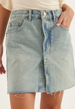 Ara Skirt