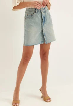 Ara Skirt