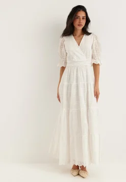 Broderie Anglaise Maxi Dress