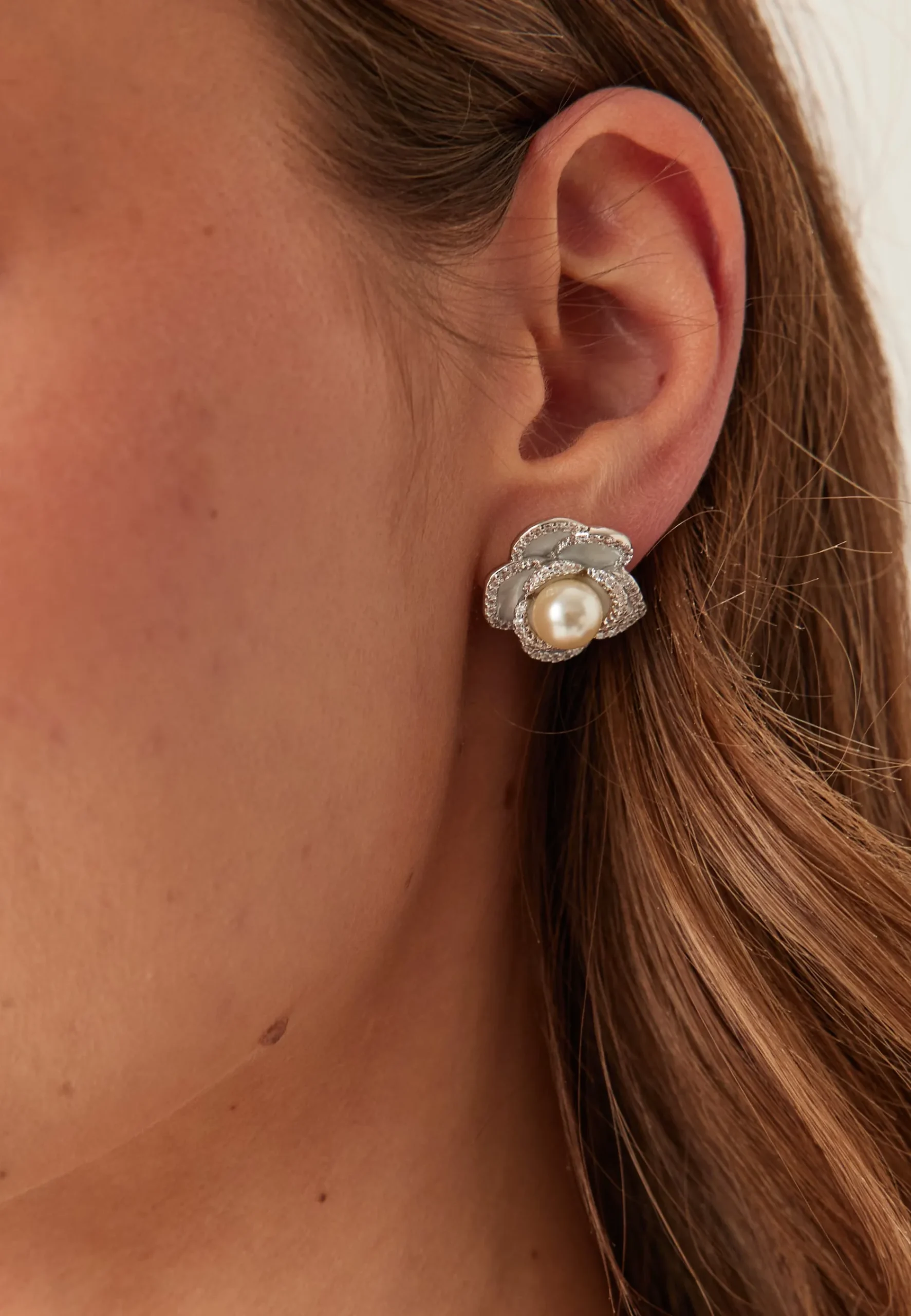 Coco Rose Earrings - Ivory Mist