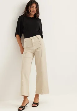 Cropped Front Seam Jeans