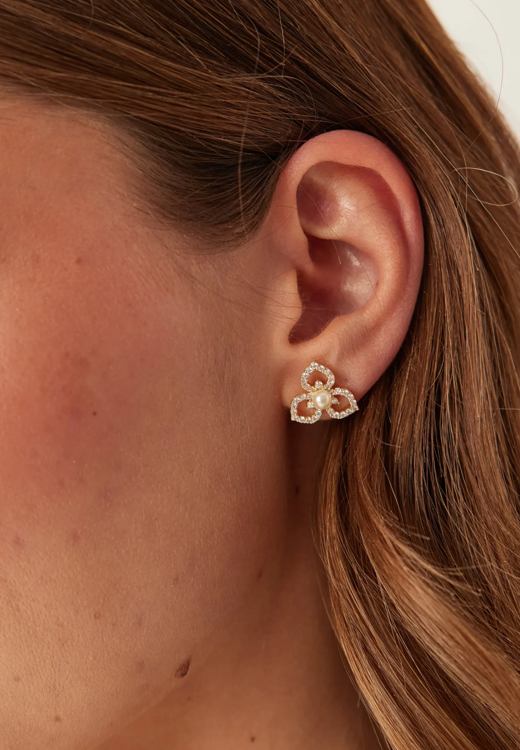 Elise Earrings - Ivory Pearl