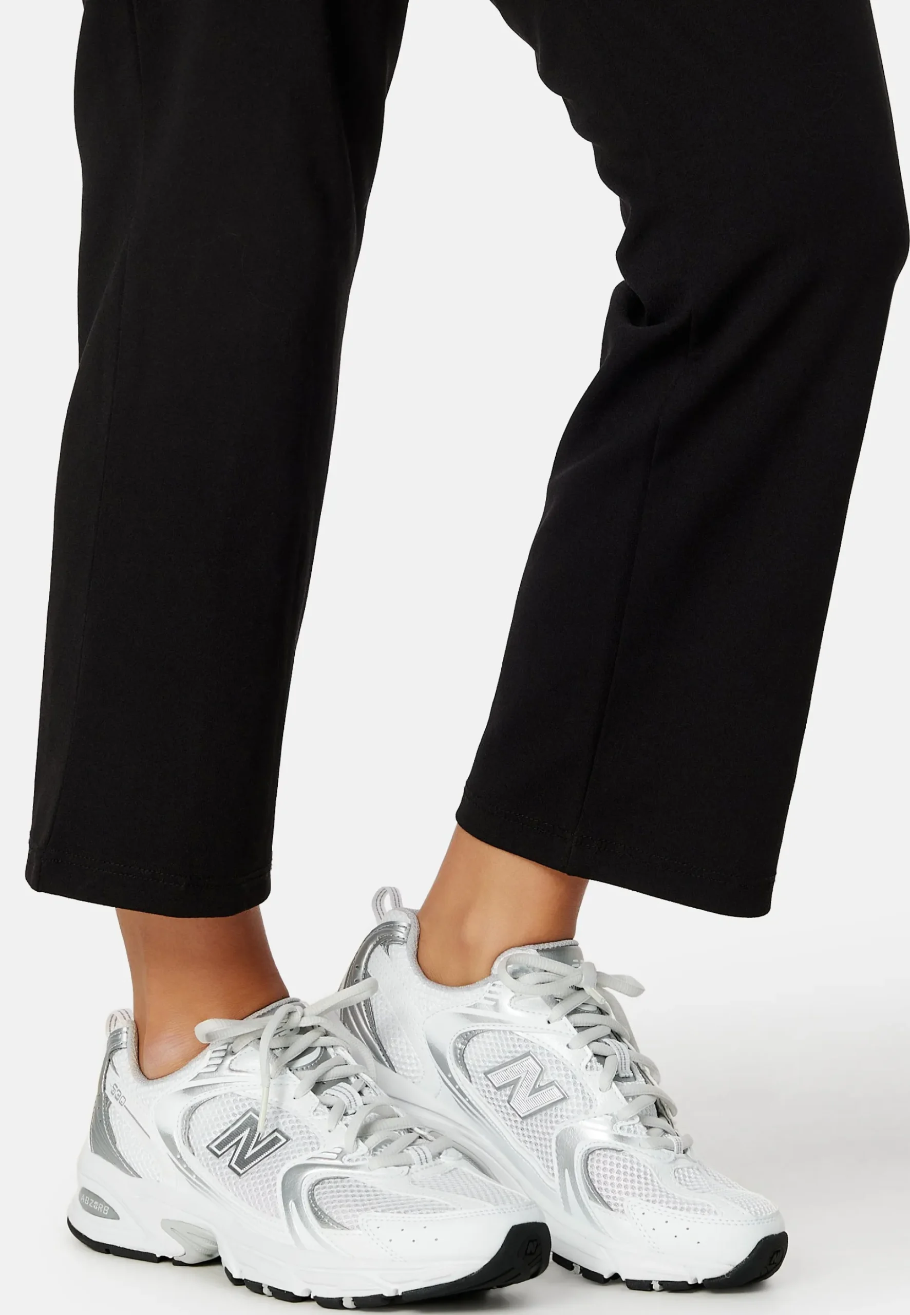 530EMA Sneaker