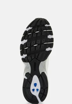 530EMA Sneaker