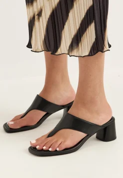 Evie Leather Sandal