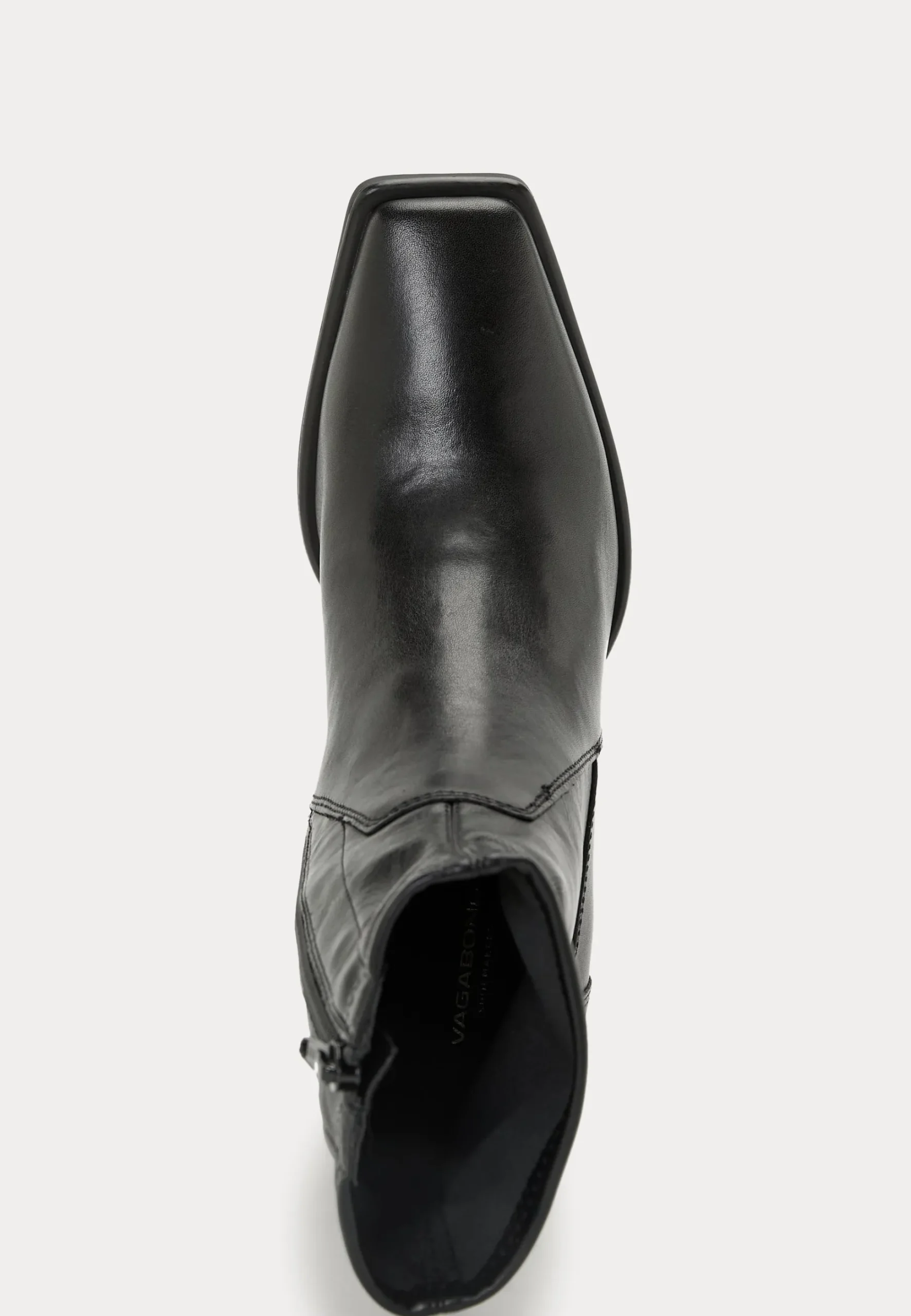 Hedda Classic Boots