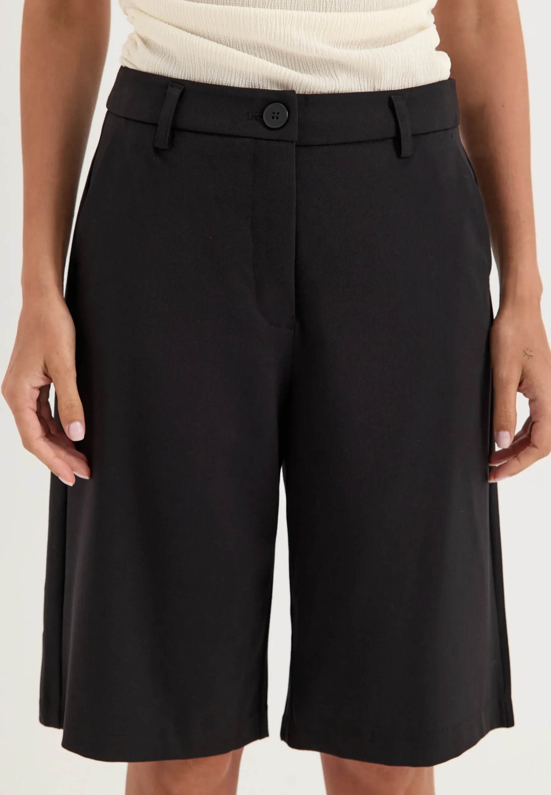High Waist City Shorts