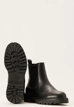 Kenova Chunky Leather Boots
