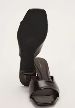 Low Slip-on Heel