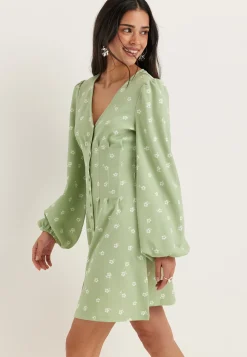 Mini Button Volume Sleeve Dress
