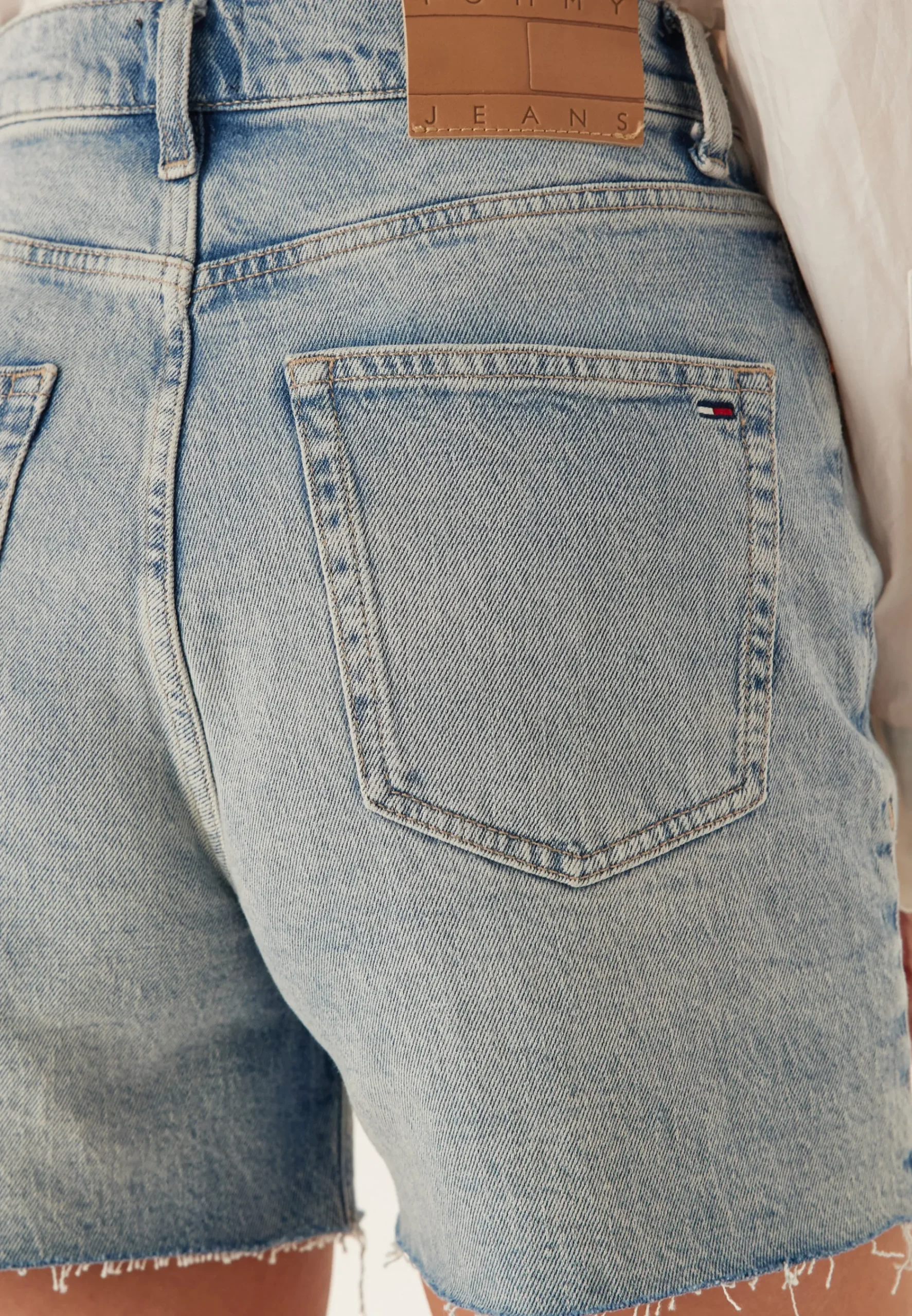 Mom Short Bj8115