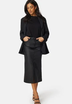 Objnaya Coated Mid Waist Skirt