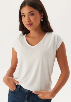 Pckamala Tee