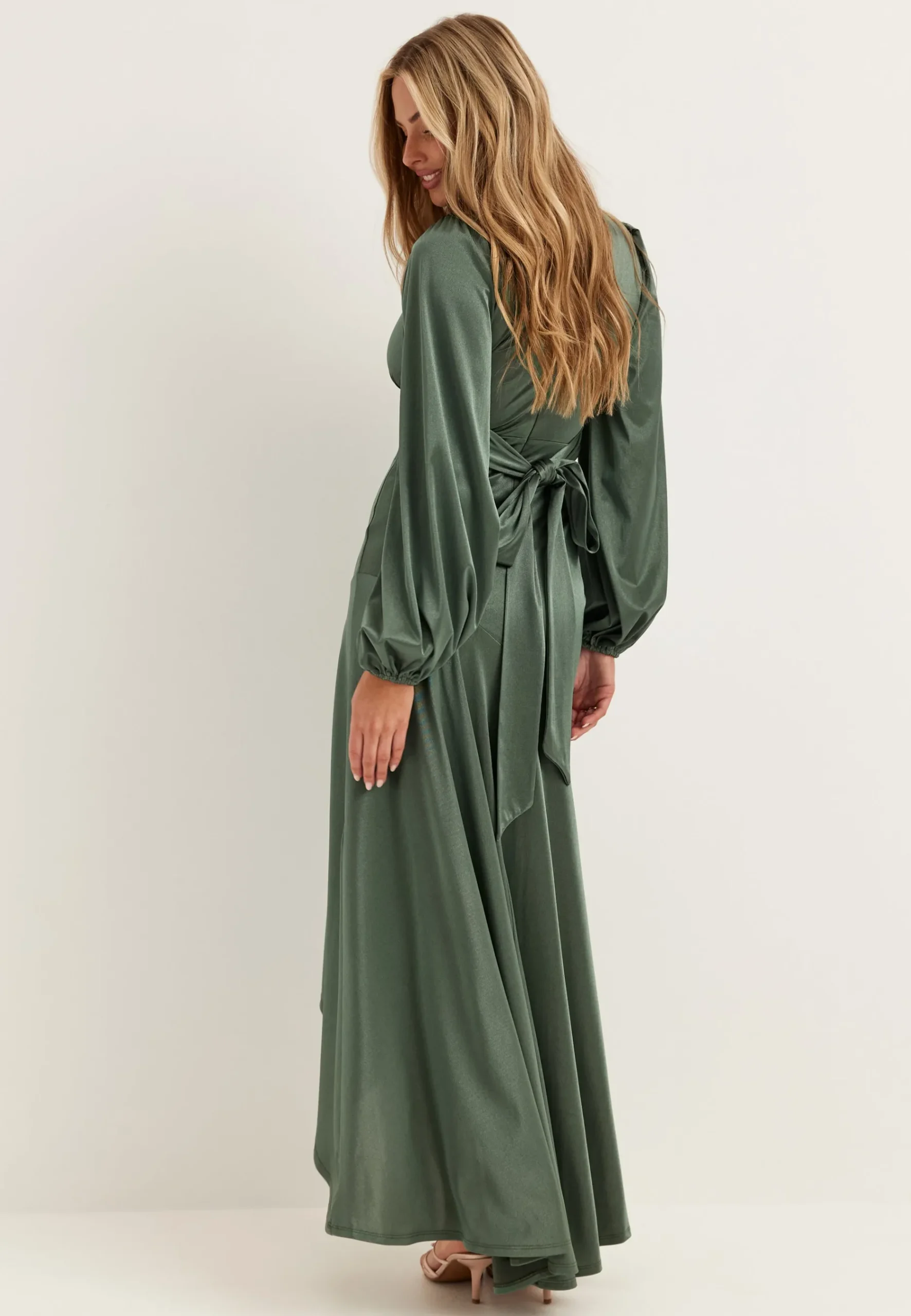 Satin Balloon Sleeve High Low