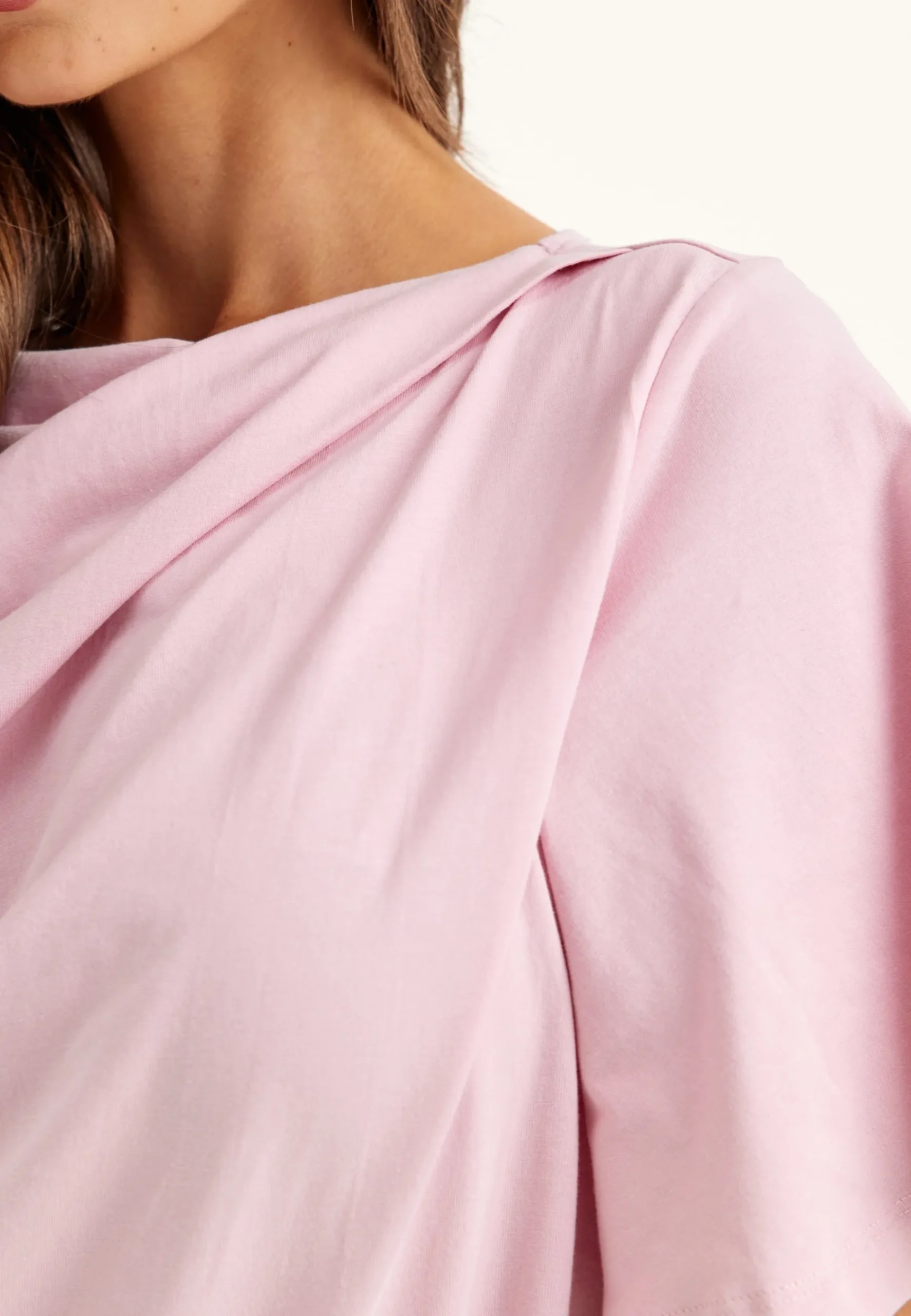 Slfoline Light Ss Draped Neck