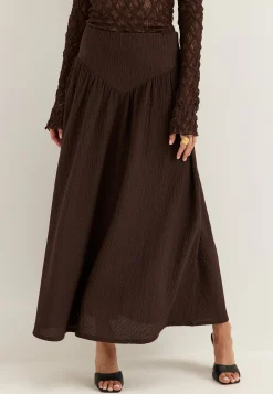 Soft Structure Maxi Skirt
