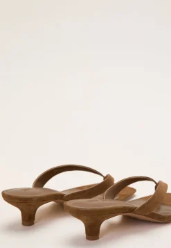 Tracie Leather Sandal