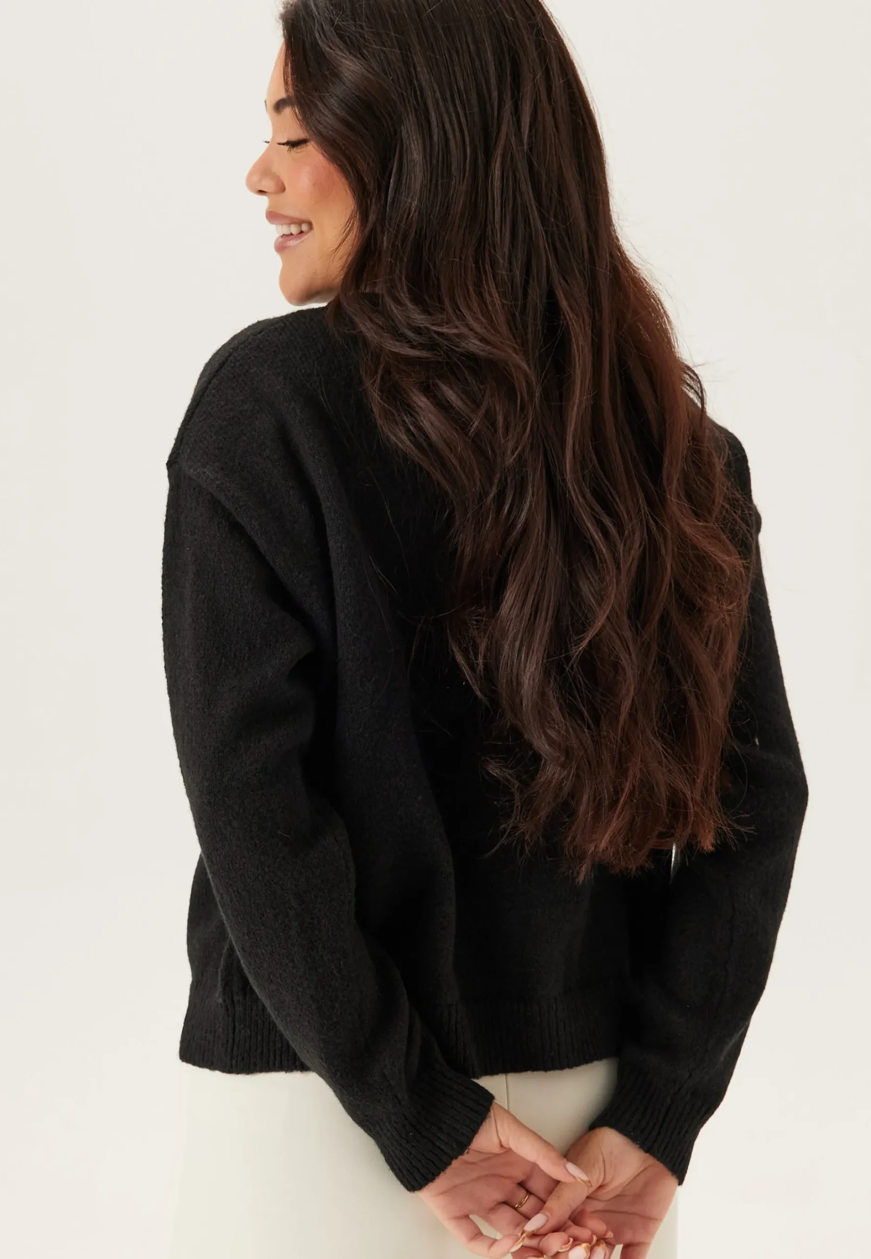 Vibrianna O-neck L/S BOW KNIT