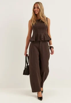 Vichia Hw Barrel Jeans