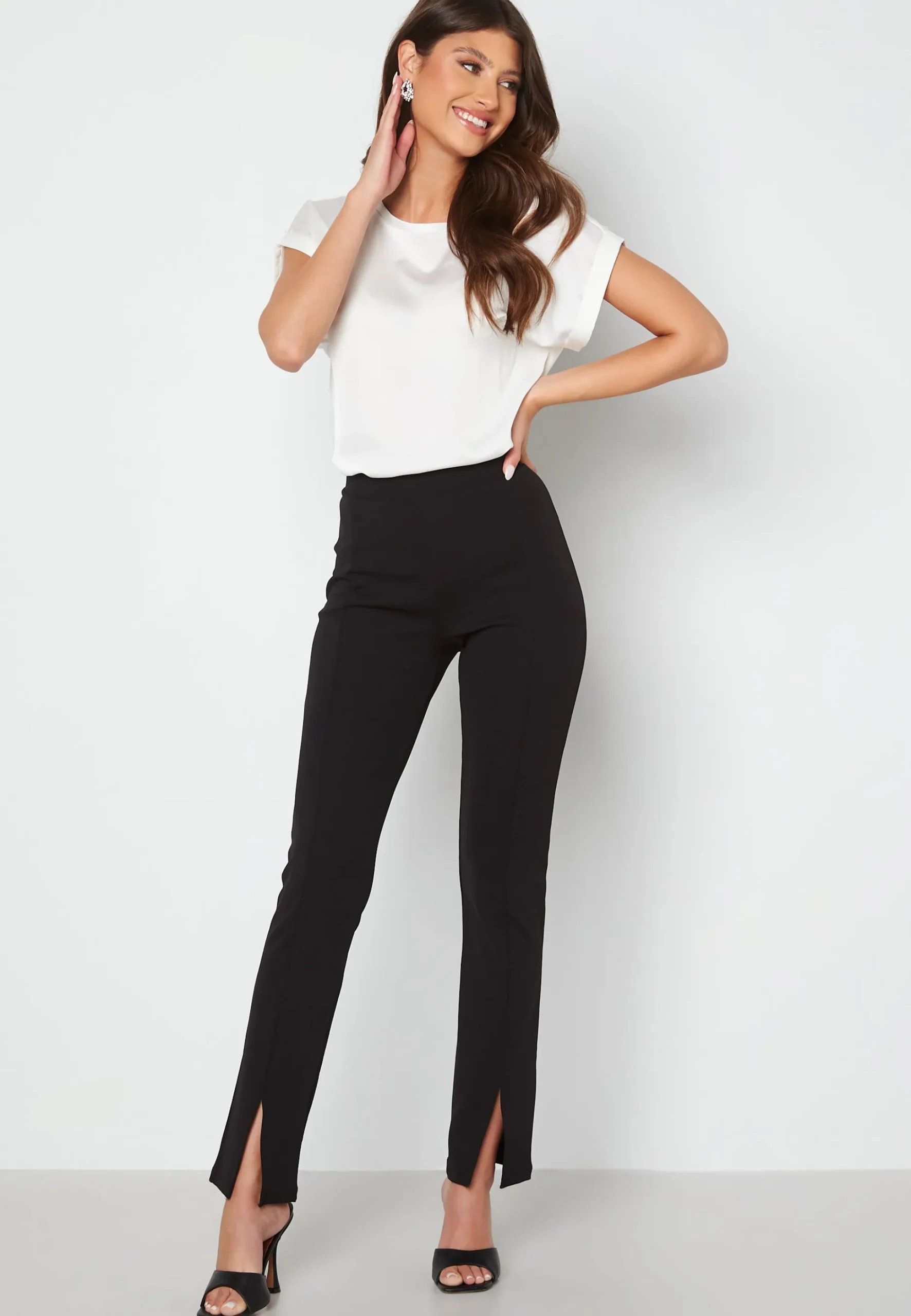 Viellette S/S Satin Top