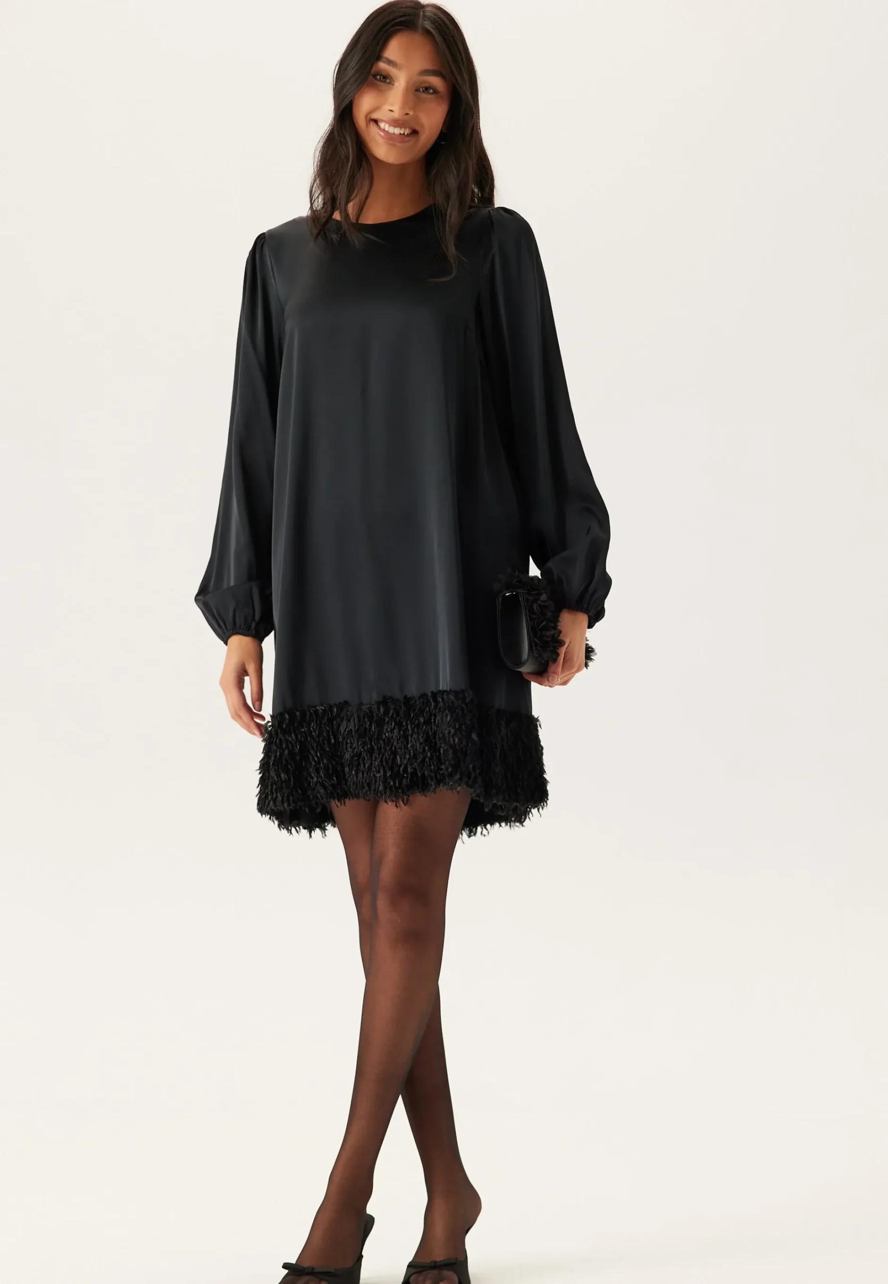 Viveer O-neck L/S SHORT DRESS