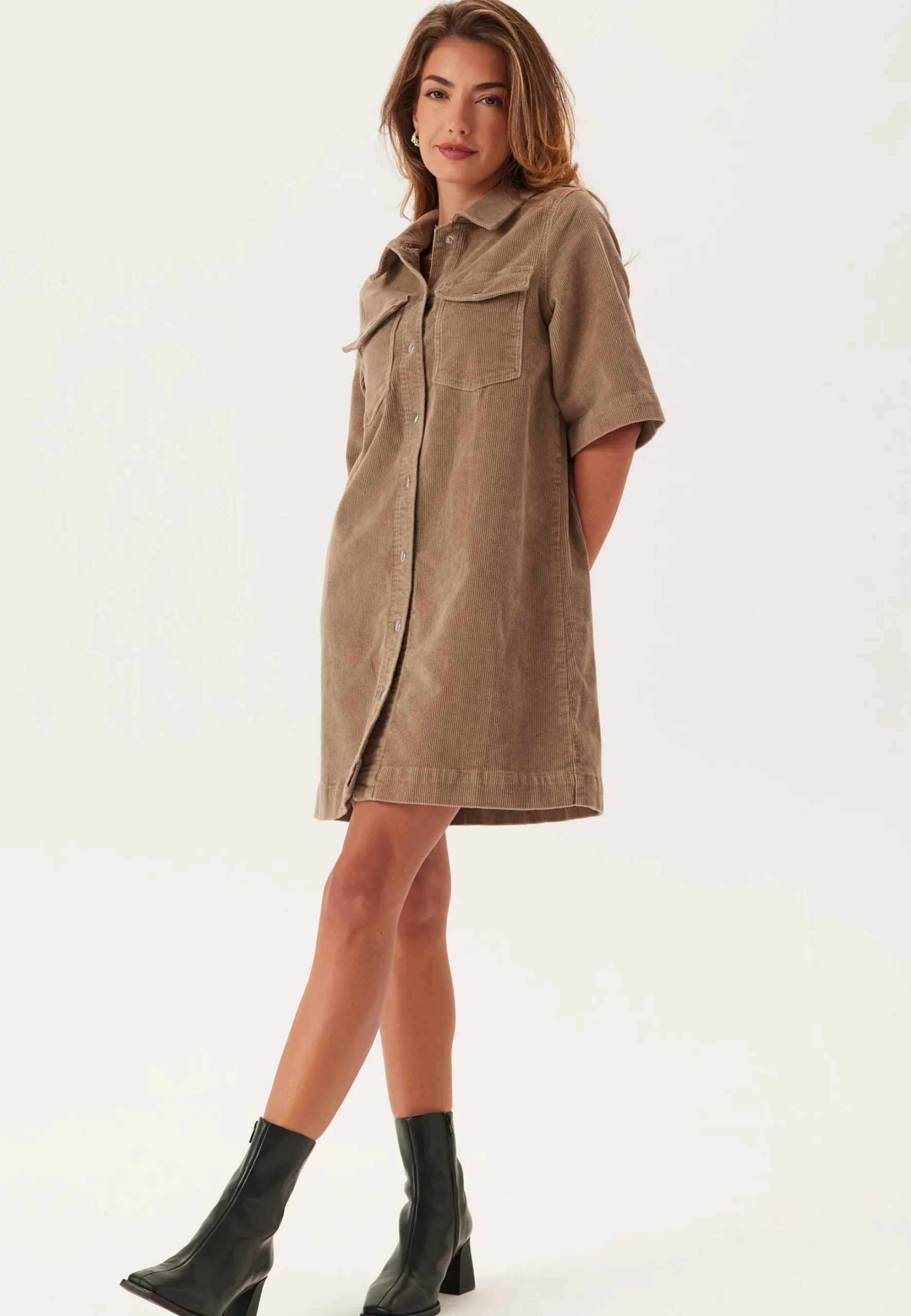 Vmfenja 2/4 SHORT CORDUROY DRESS