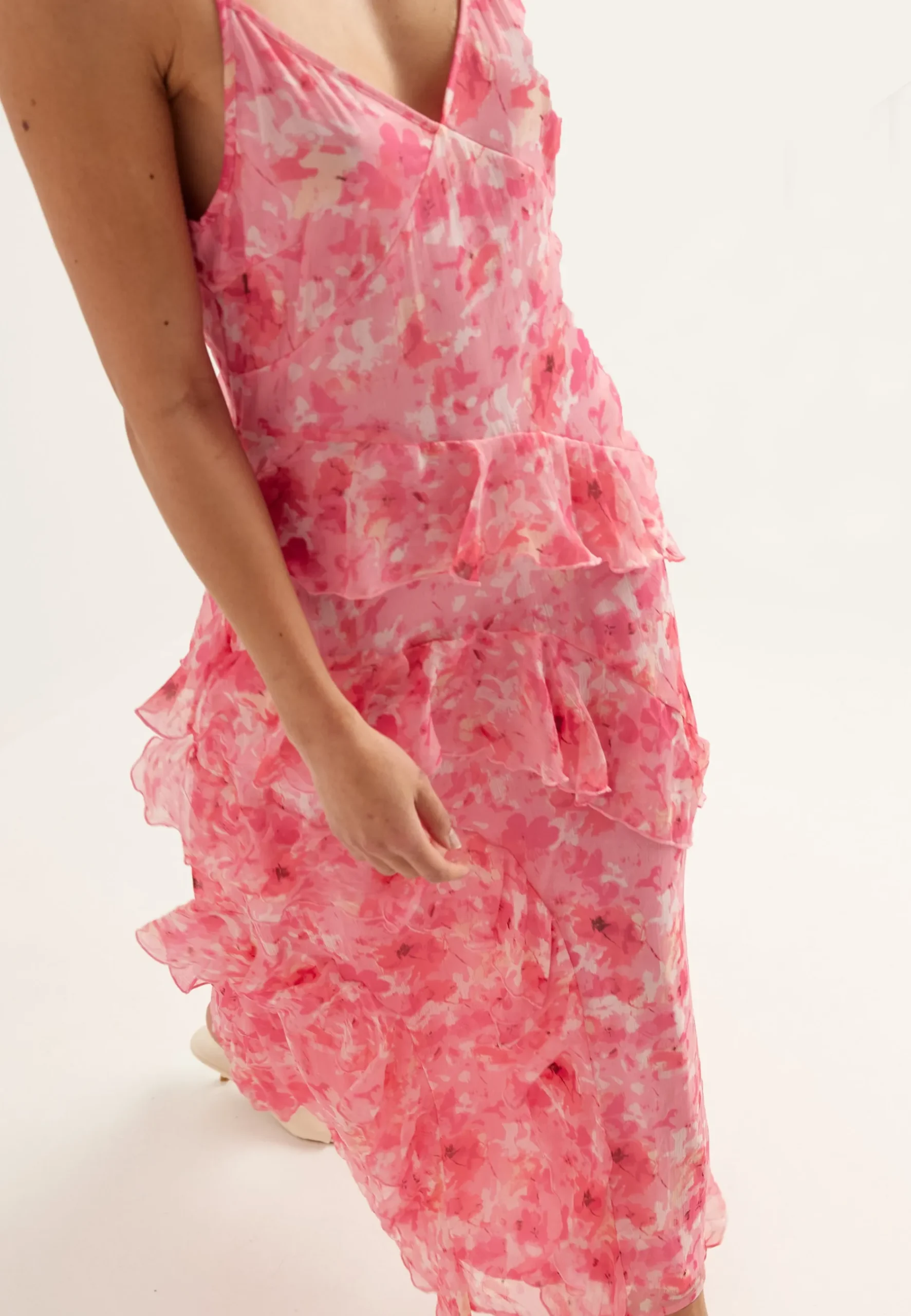 Vmsmilla S/L V-NECK LONG FRILL DRESS