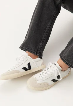 Volley Sneaker
